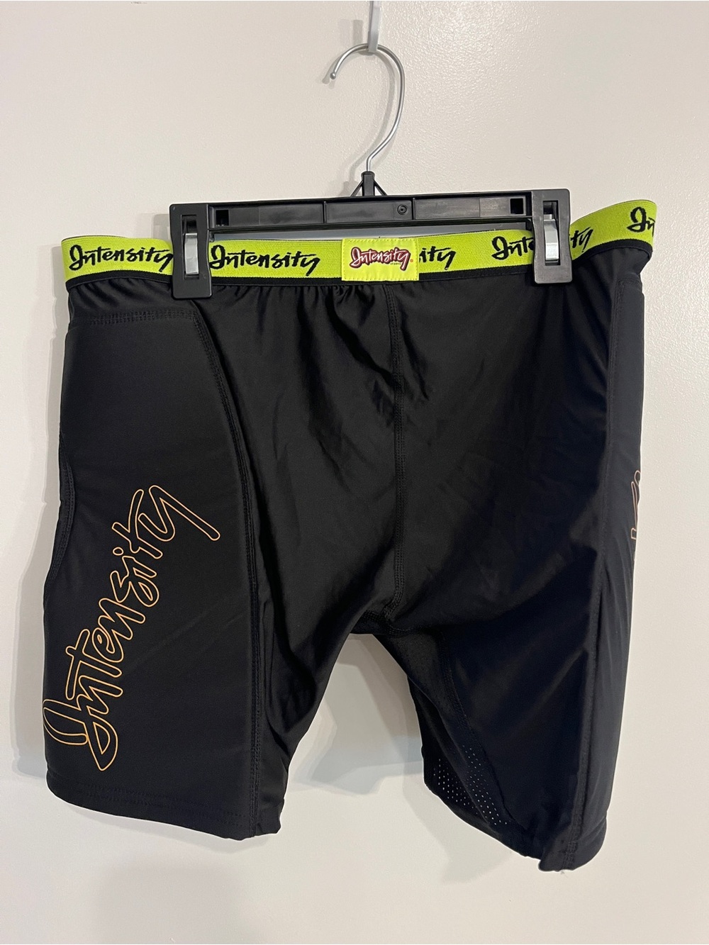 Women’s Size XL Intensity By Soffe Fastpitch Sliders Shorts